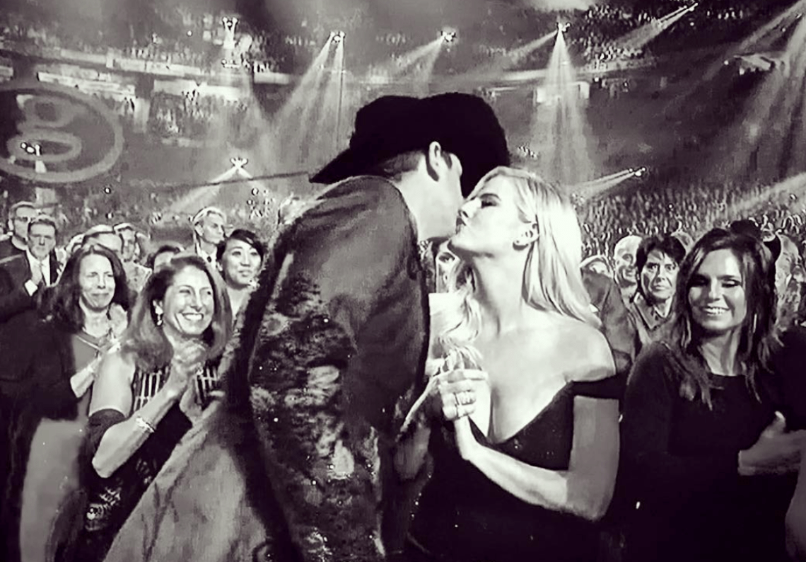 Screenshot 2017-12-04 22.07.41 copy